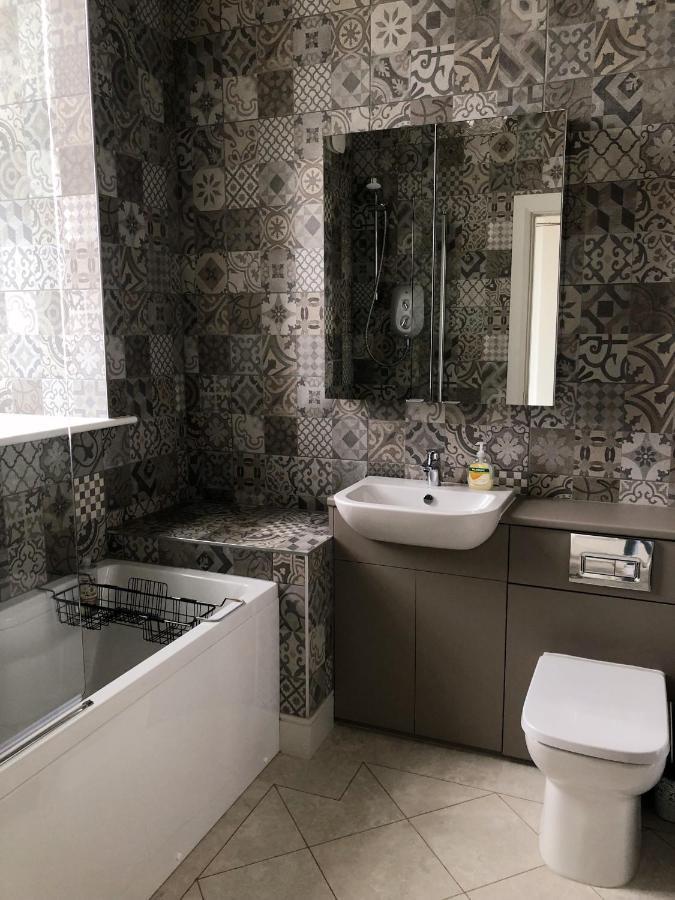 Inverness Great Glen Town House, 5 Minute Drive From Town Centre Dış mekan fotoğraf